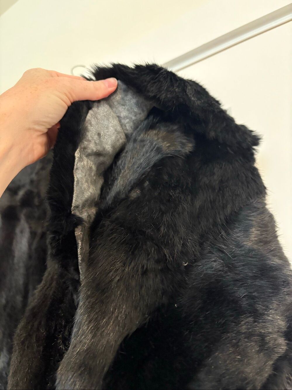 Vintage Genuine Rabbit Fur Coat Black Oversized Fits Like A Women’s XL 2X - Picture 16 of 16